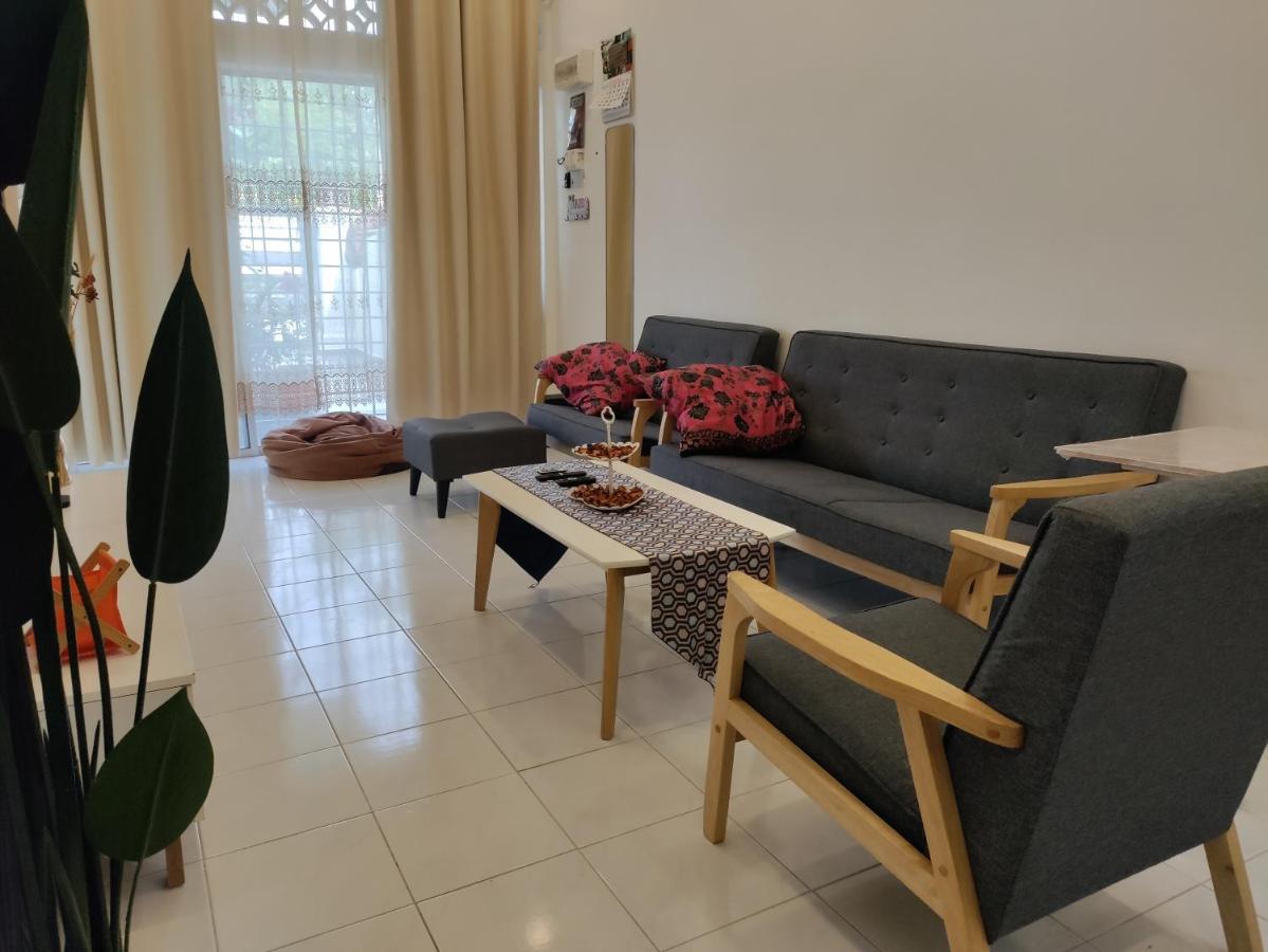 Ubaid Homestay Seremban Eksteriør billede