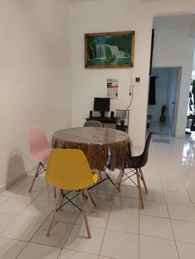 Ubaid Homestay Seremban Eksteriør billede